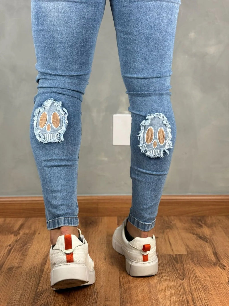 Calça Jeans Masculina Premium Skinny Detalhe Patche Caveira